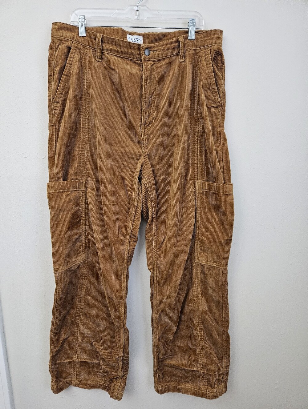 Arizona Jean Company Tan Brown Corduroy Cargo Pants for Womens